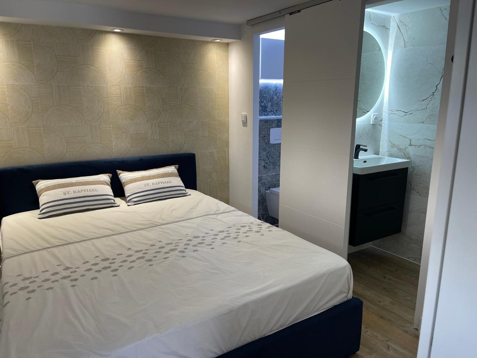 Bali 83 Apartment Bandol